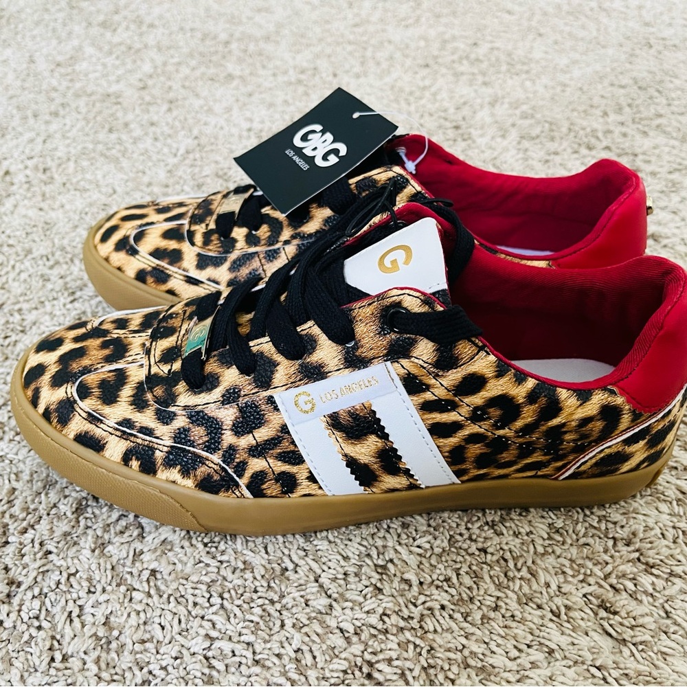 Leopard print, red & gold